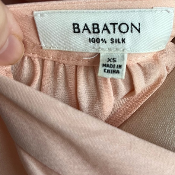 ARITZIA BABATON 100% SILK LIGHT PEACH DRESS Size XS EUC - Picture 7 of 8